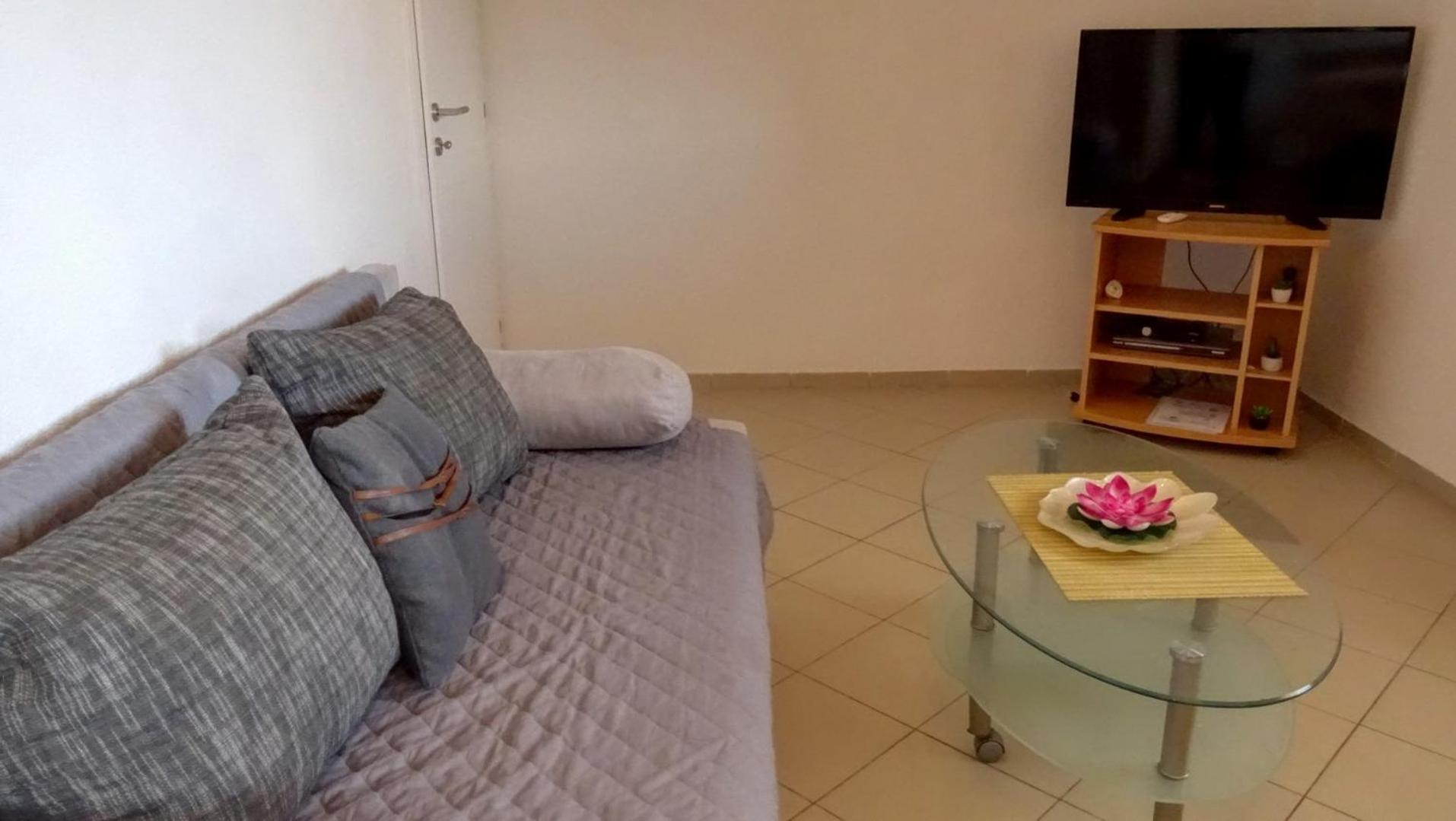 Apartment Daca Вир Екстериор снимка